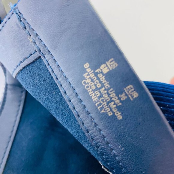 Circus by Sam Edelman Connelly Corduroy Suede Bootie, Women's Size 6 M, Navy - Picture 9 of 9